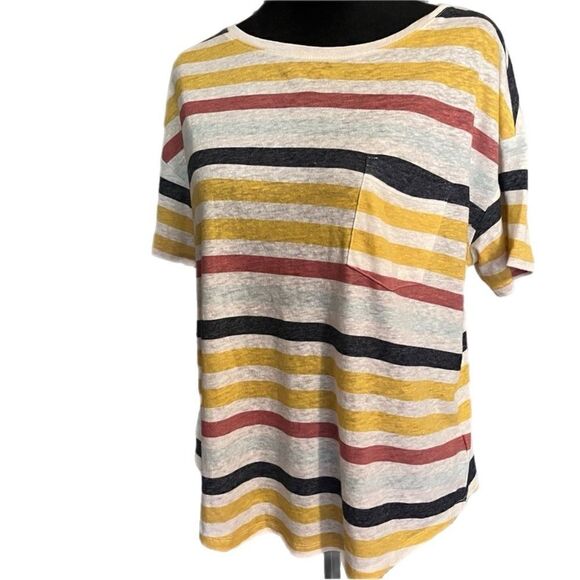 Old Navy striped short sleeve top. Size medium. - Picture 1 of 6